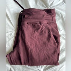 Lululemon joggers